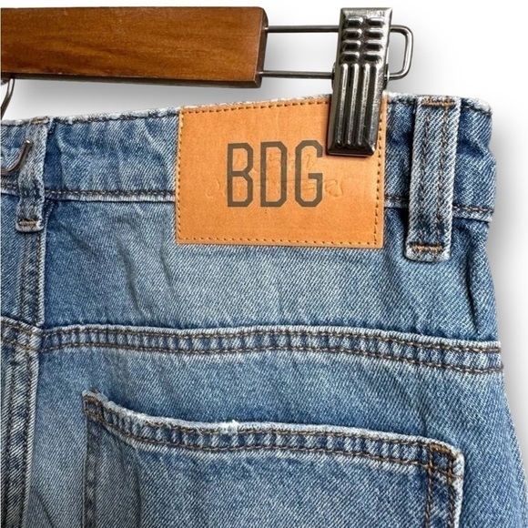 BDG Urban Outfitters Ultra Baggy Low Rise Relaxed Denim Jeans Normcore B… - Picture 6 of 14